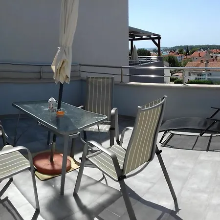 With One Bedroom In Medulin, With Wonderful Sea View, Furnis Medulin